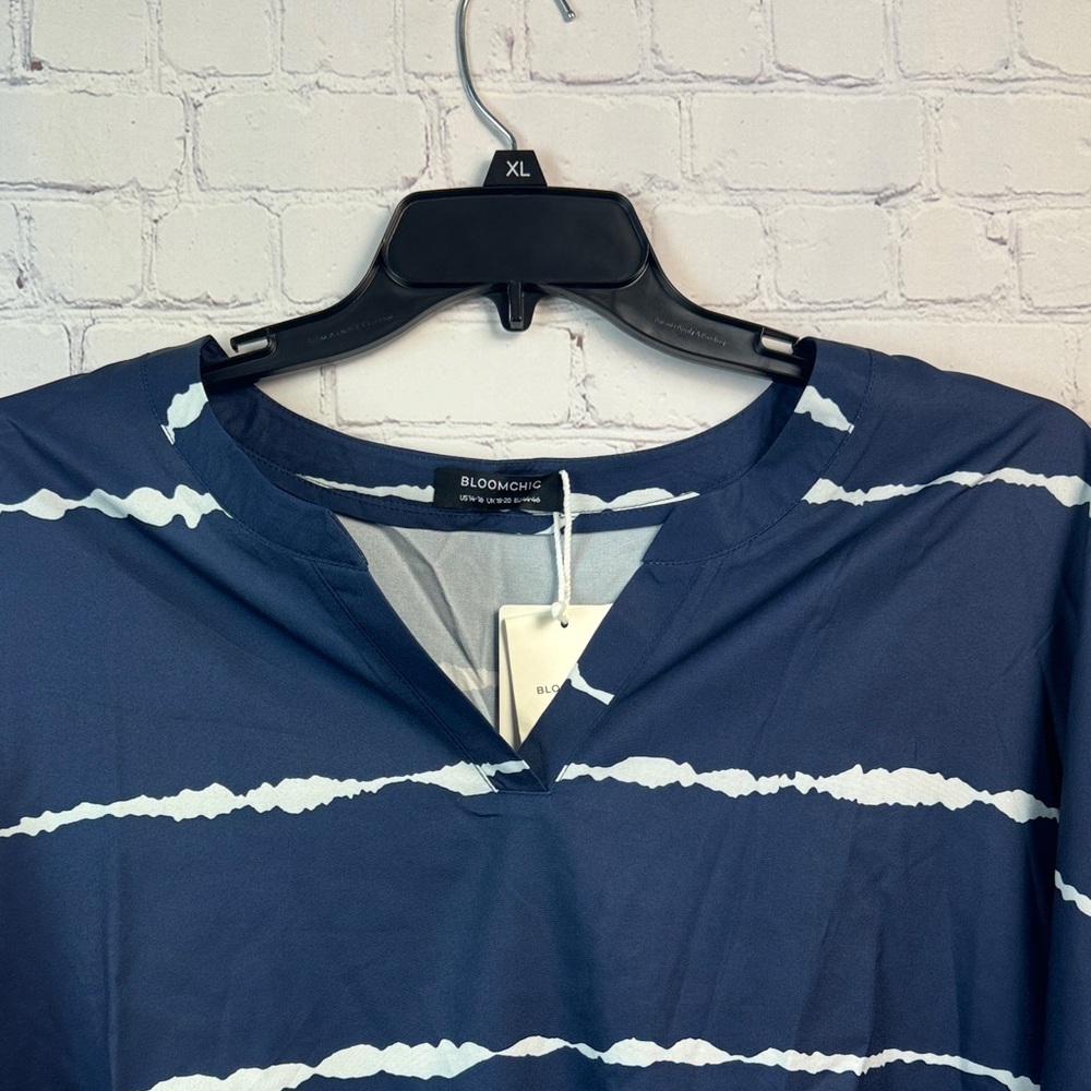BloomChic Navy and White Striped Blouse With Button Detail Plus Size 1X - Picture 4 of 6